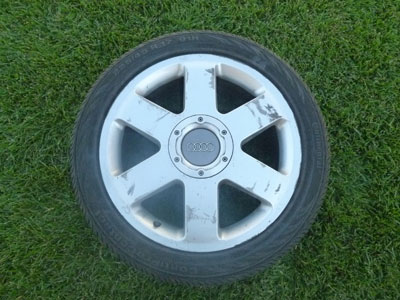 2000 Audi TT Mk1 / 8N - 17 Inch Aluminum Rim Wheel w/ Tire 8N0601025A4
